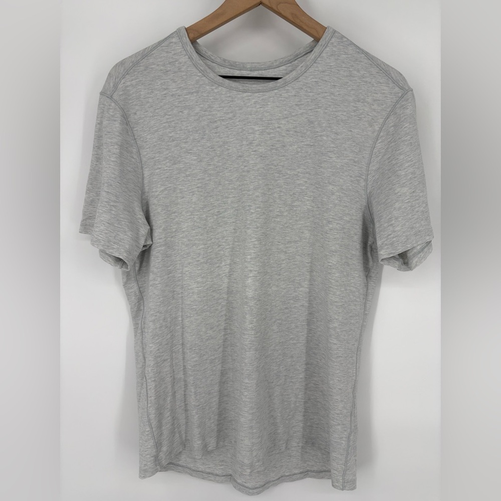 lululemon athletica Gray Short Sleeve Tee